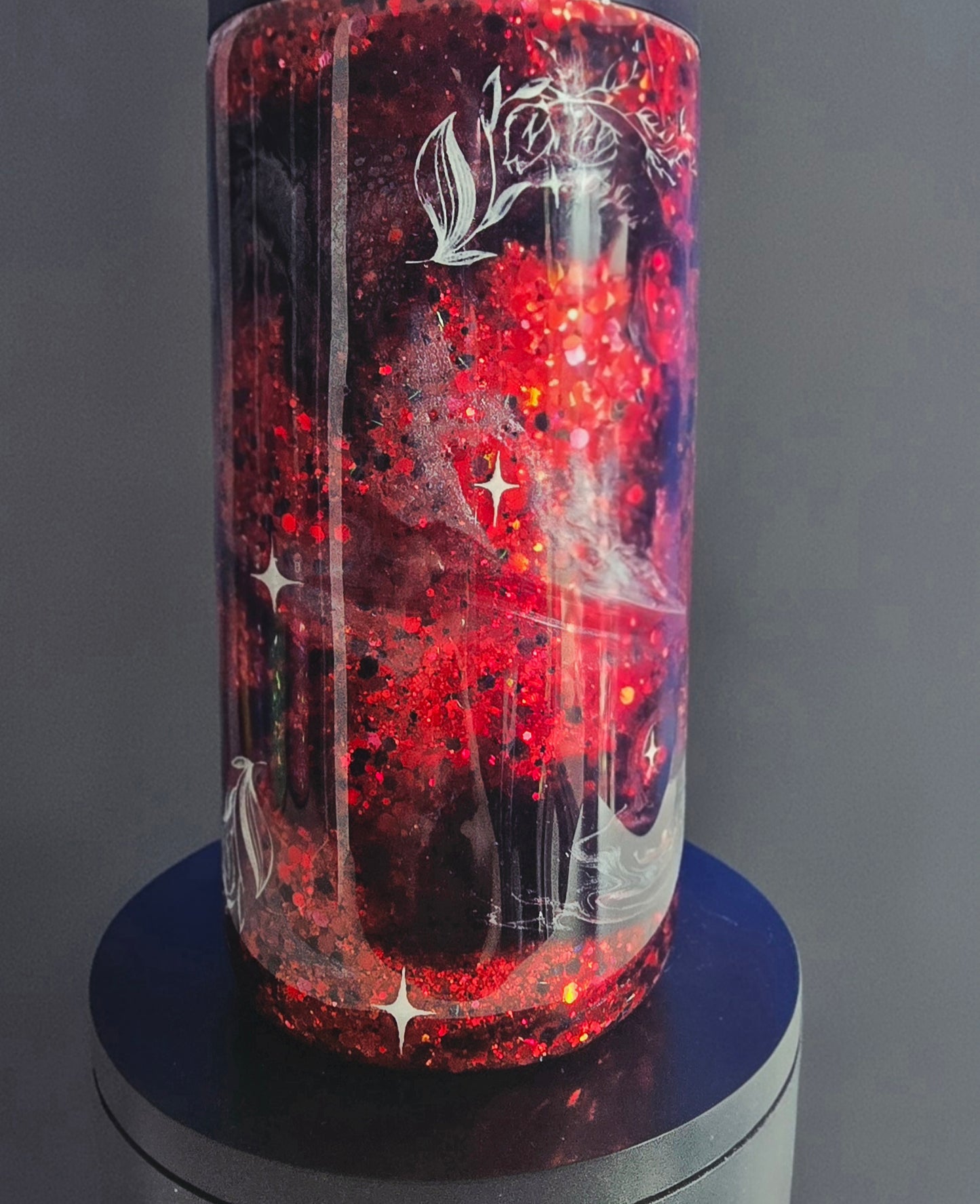 12oz slim can koozie Black and red moth