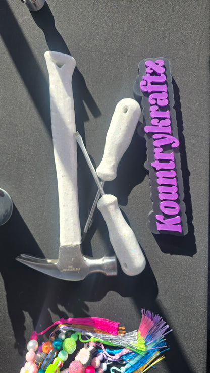 White glitter tool set