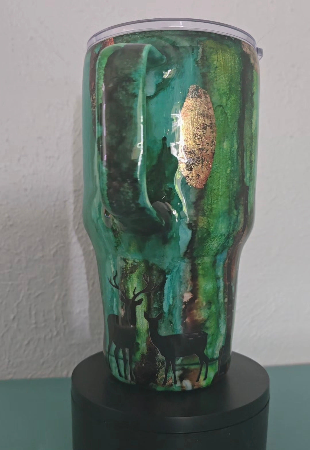 Camoesk deer handled 30oz