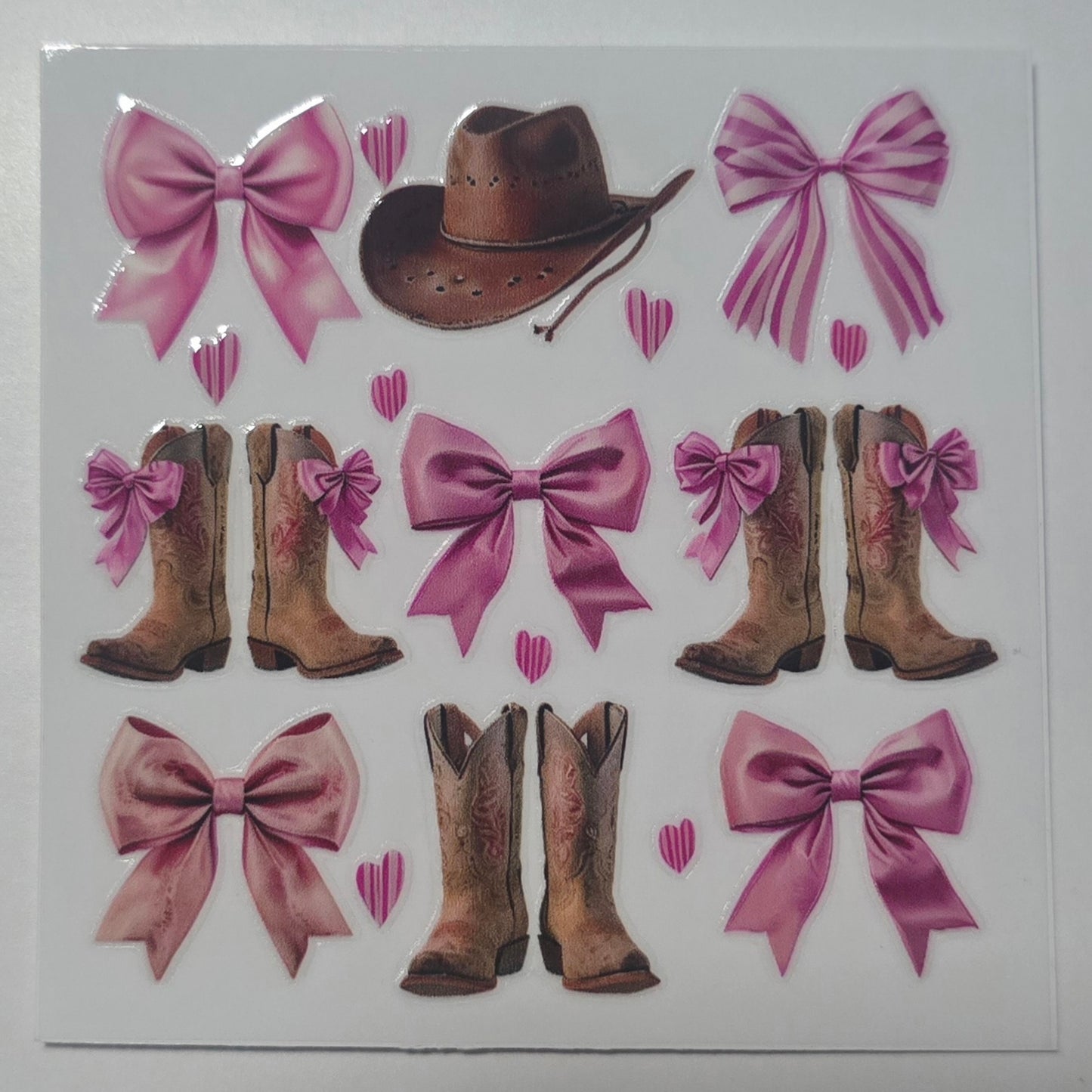 Boots hat bows