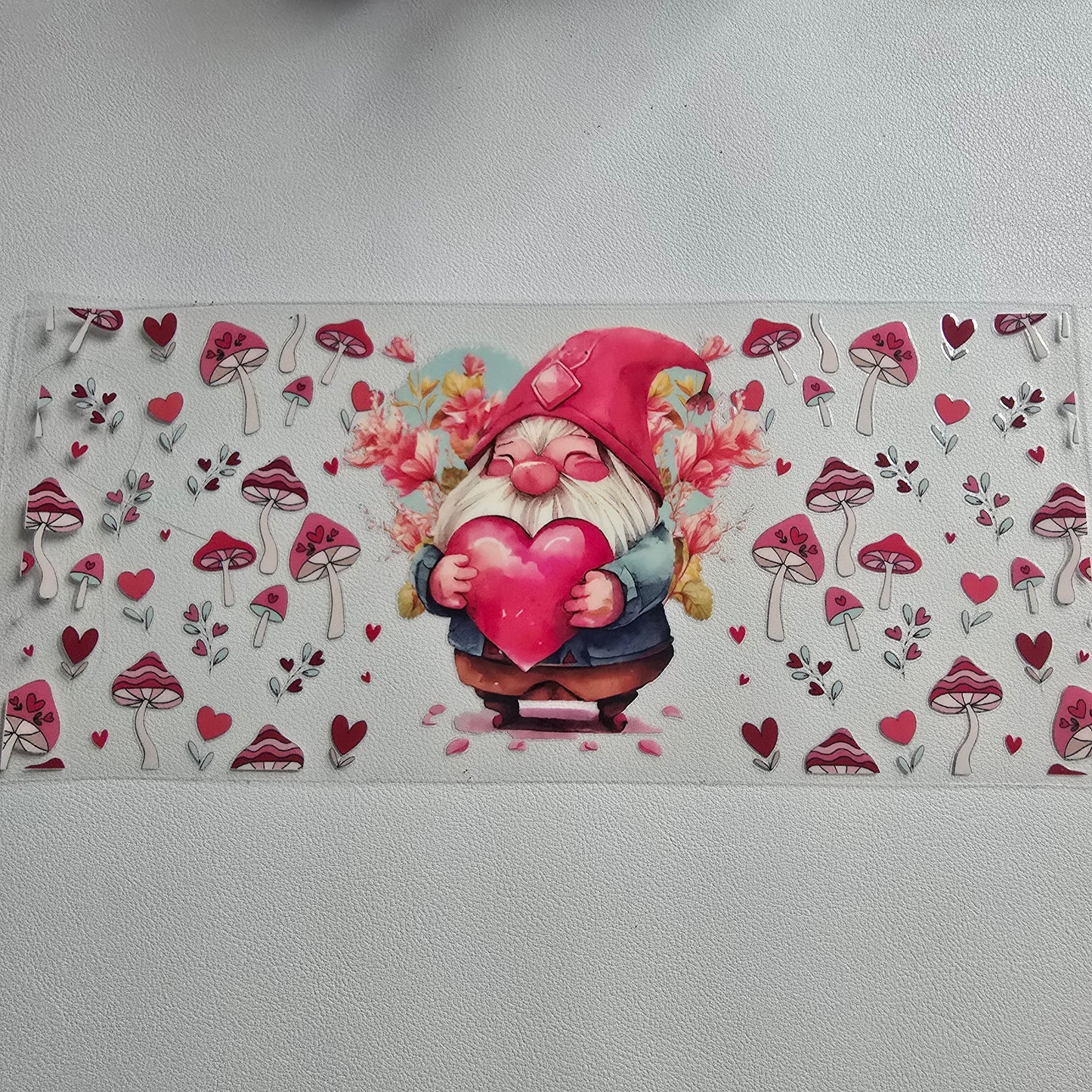 Gnome mushrooms heart