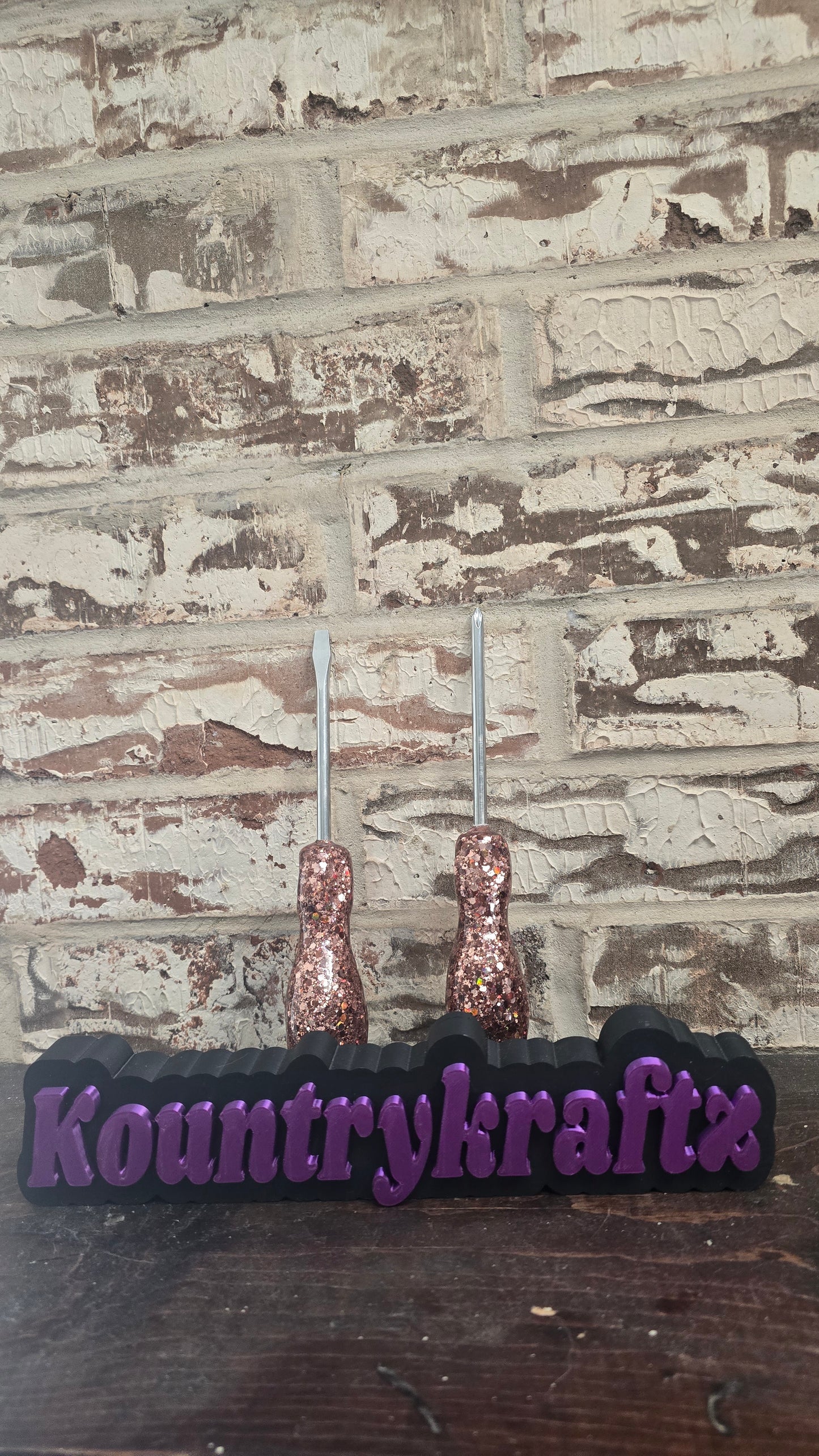 Rose gold hammer and screwdriver set